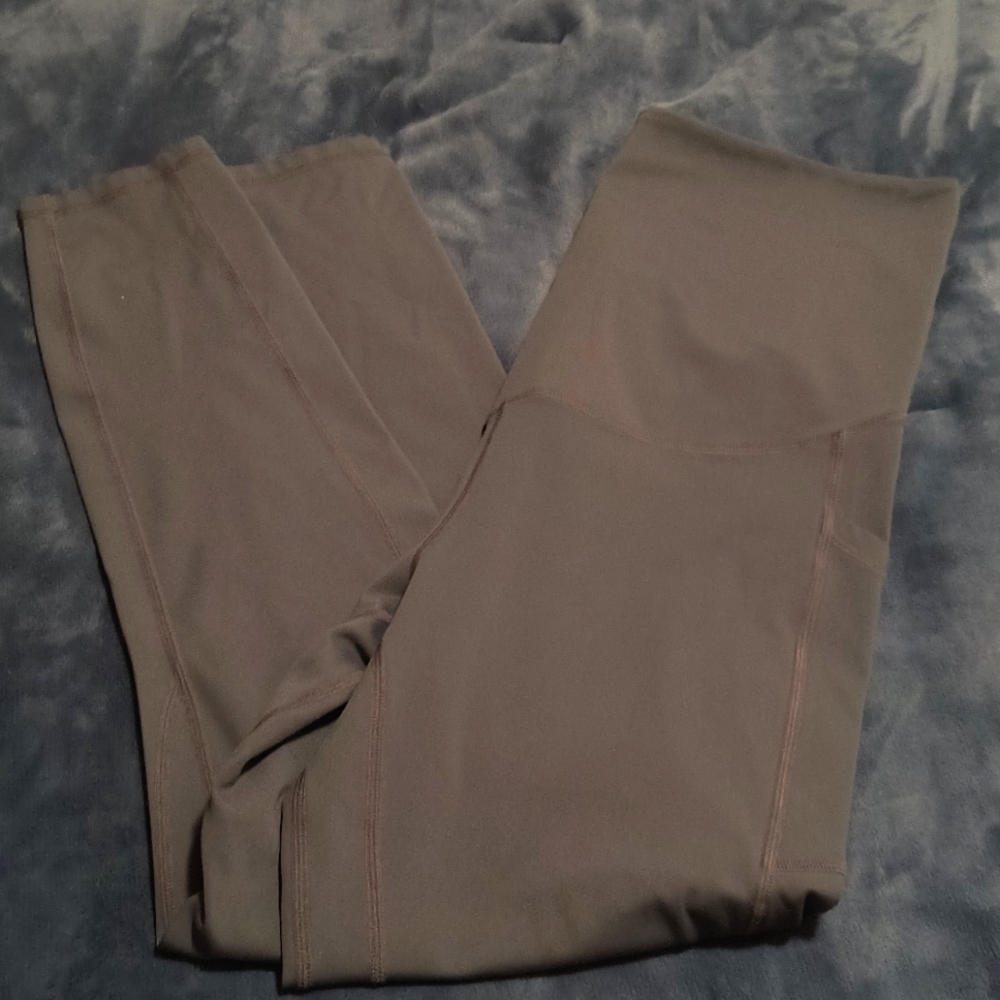 Maternity leggings